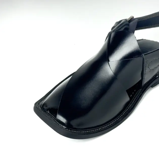 Round Shape Peshawari Black